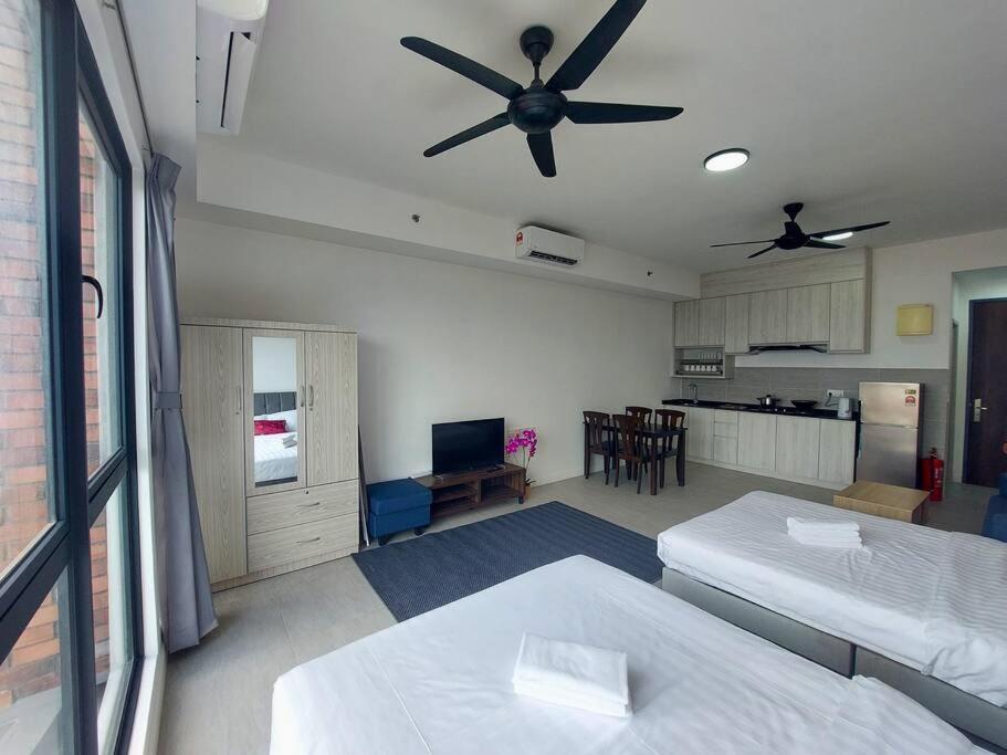 Bell Suites By Salaam Suites - Xiamen University Sepang Exterior photo